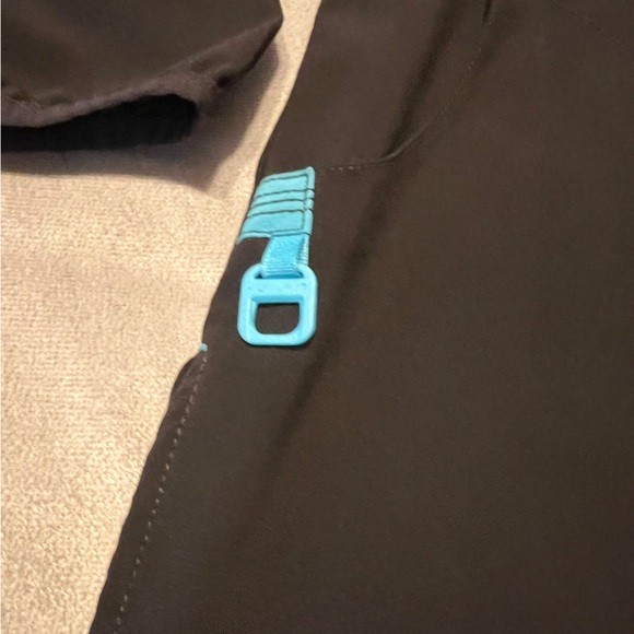 NWOT - Carhartt scrubs/nursing jacket - XL - Picture 3 of 12